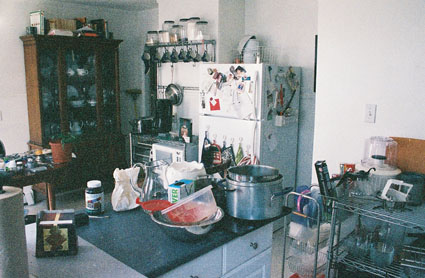 kitchen-2.jpg loading...